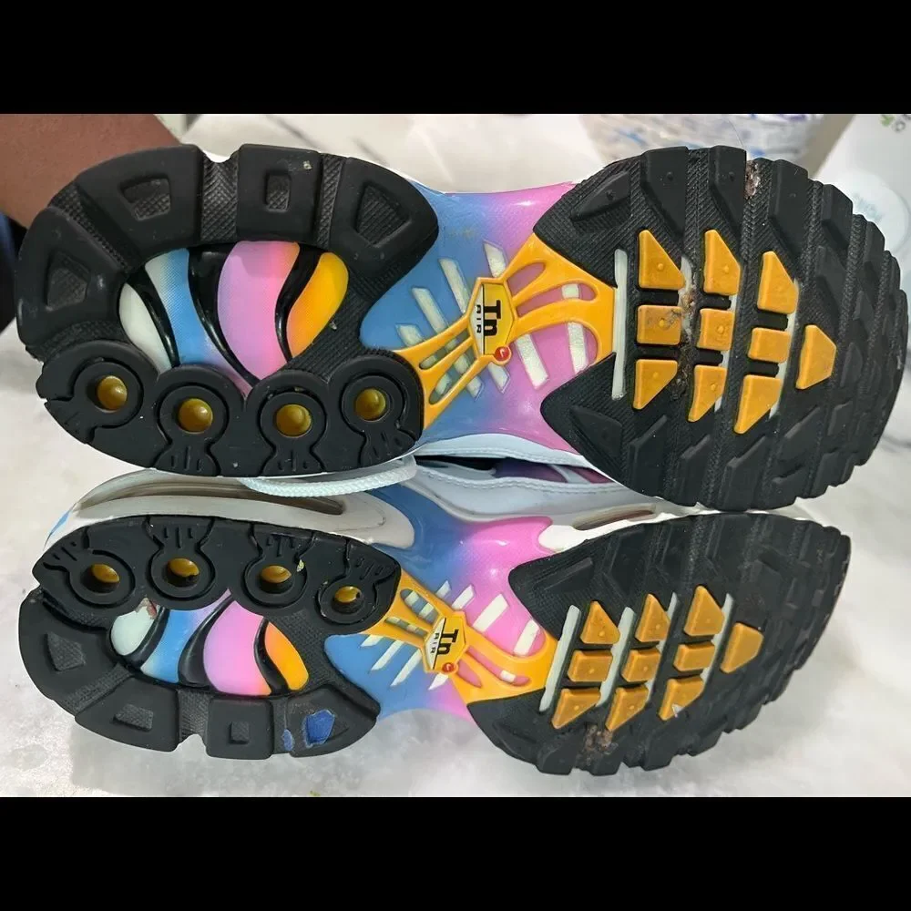 Nike Women’s Air Max Plus TN Popsicle/White Running Shoes 605112-115 size 9